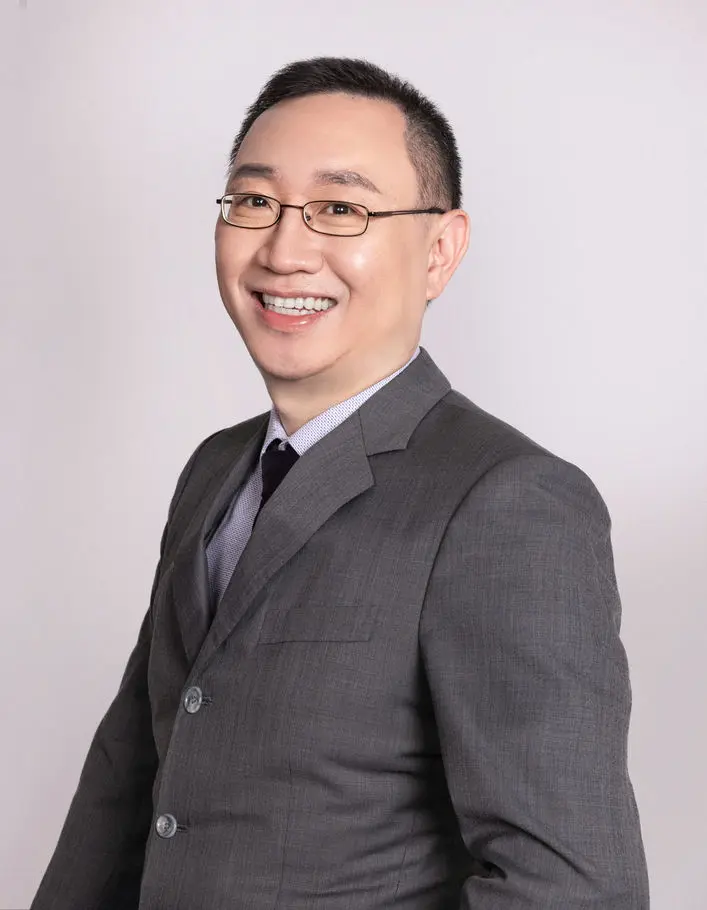 植牙 3 李達維 履歷形象照電子檔1 大研創意 c